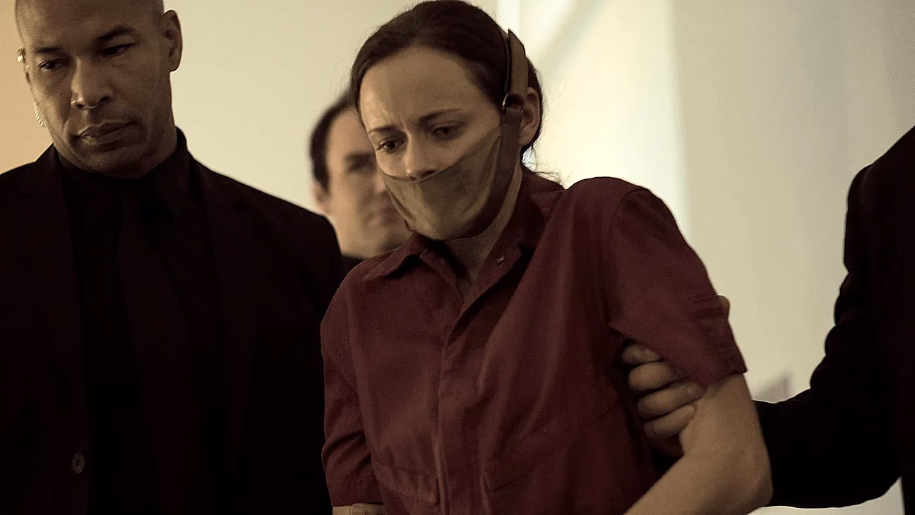 Why did Ofglen fight?