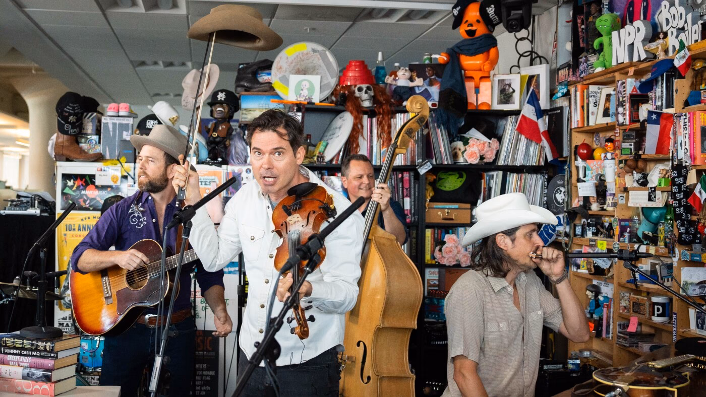 Does old Crow medicine show have a 'Jubilee' album?