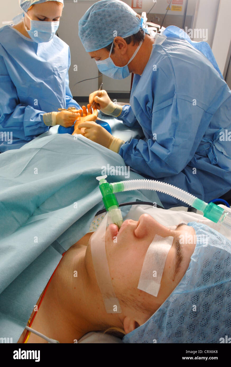 How do you say'she was operated on' in a sentence?