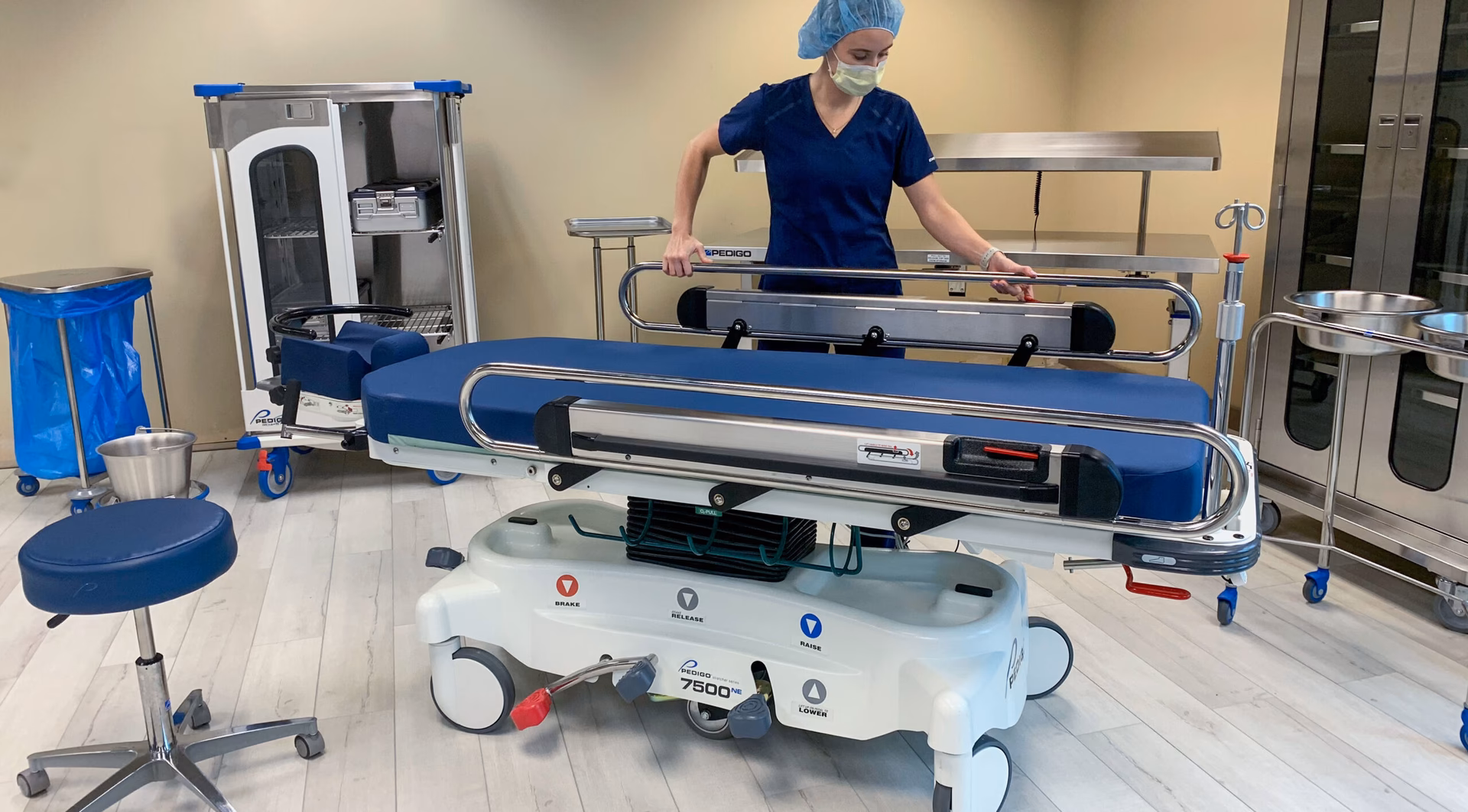 Do or professionals need operating room equipment?