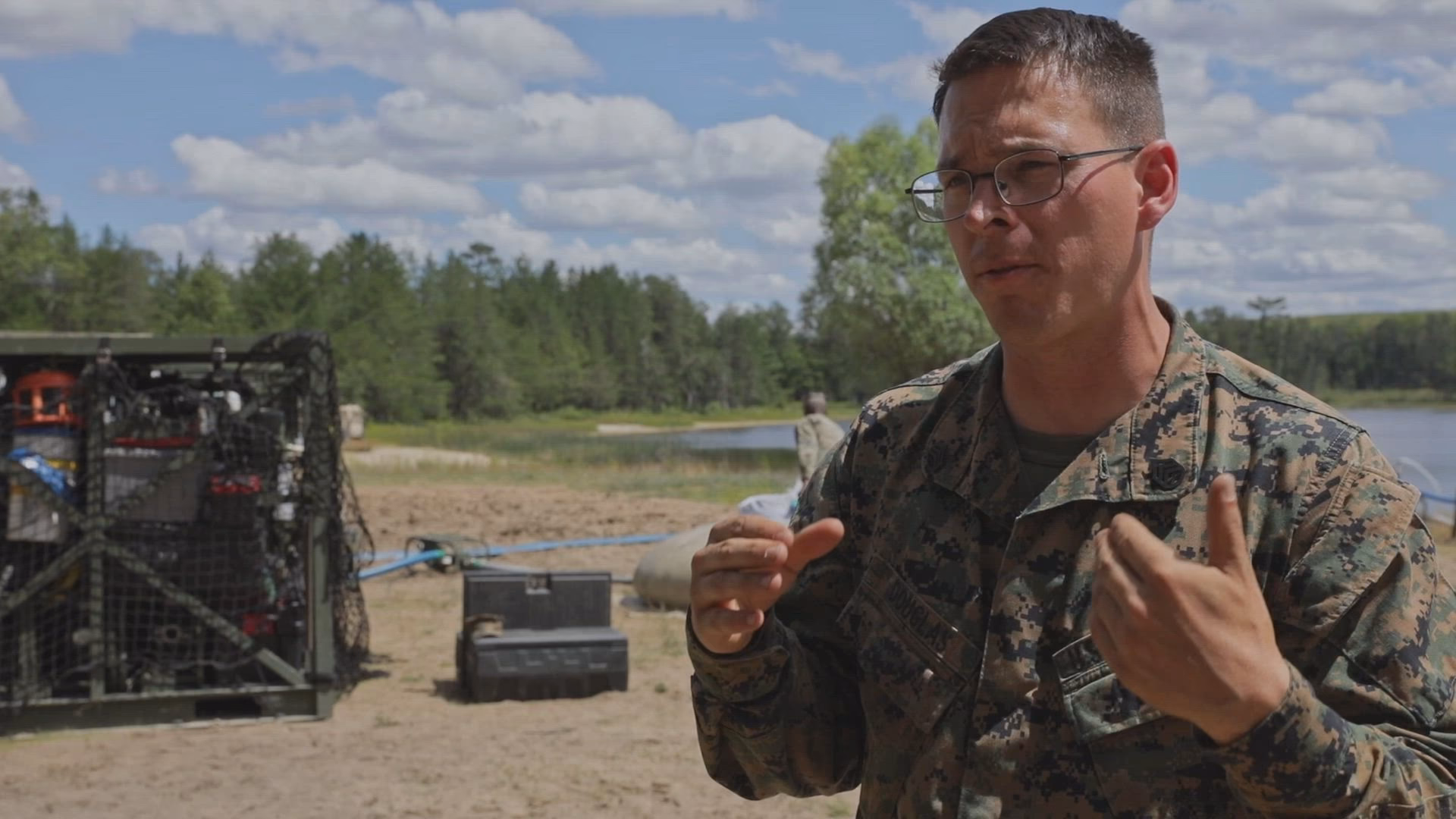 What is a op471 AMP?