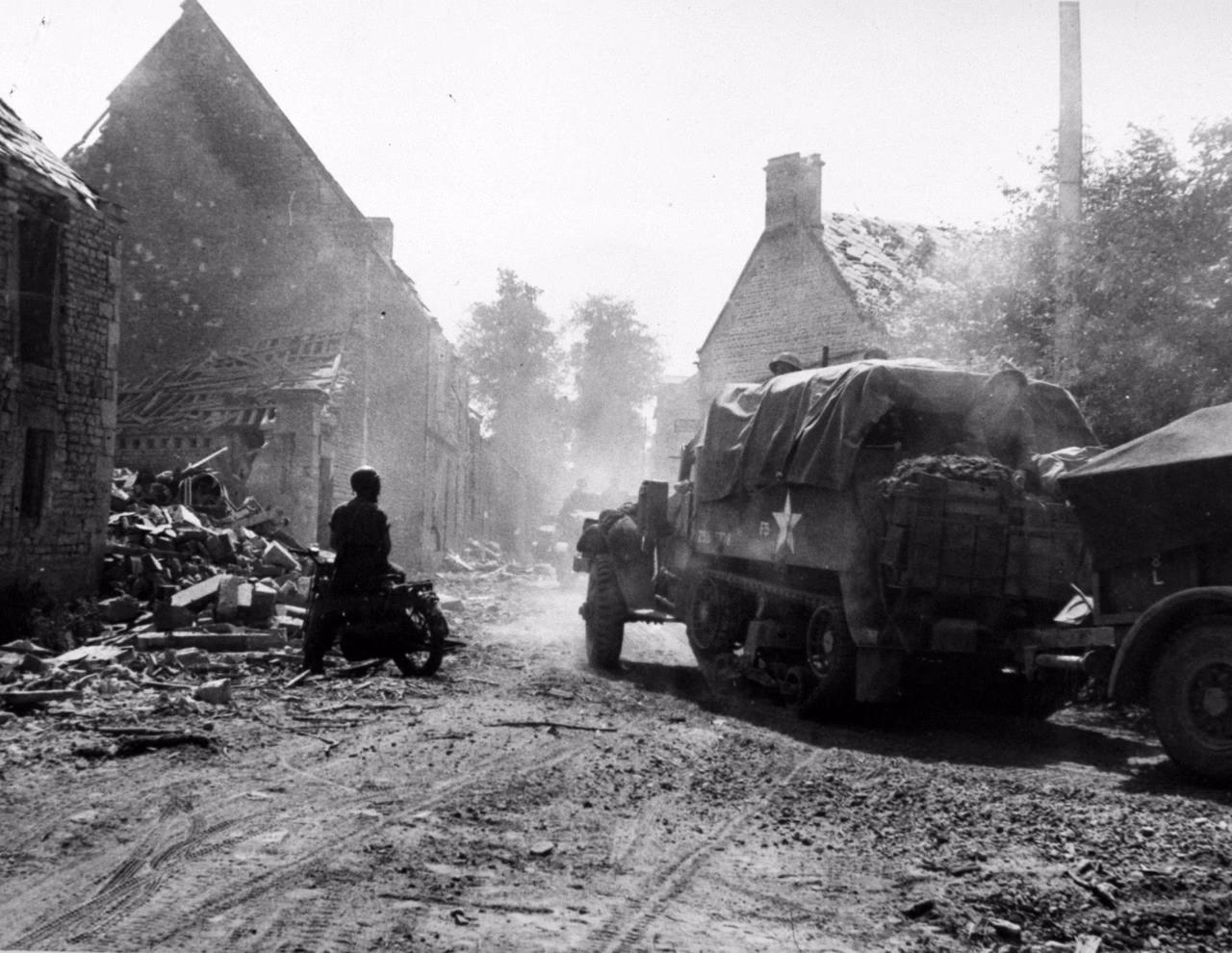 How did Operation Totalize close the Falaise Gap?