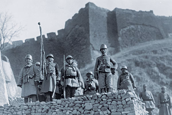 What is the main structure of the China Great Wall?