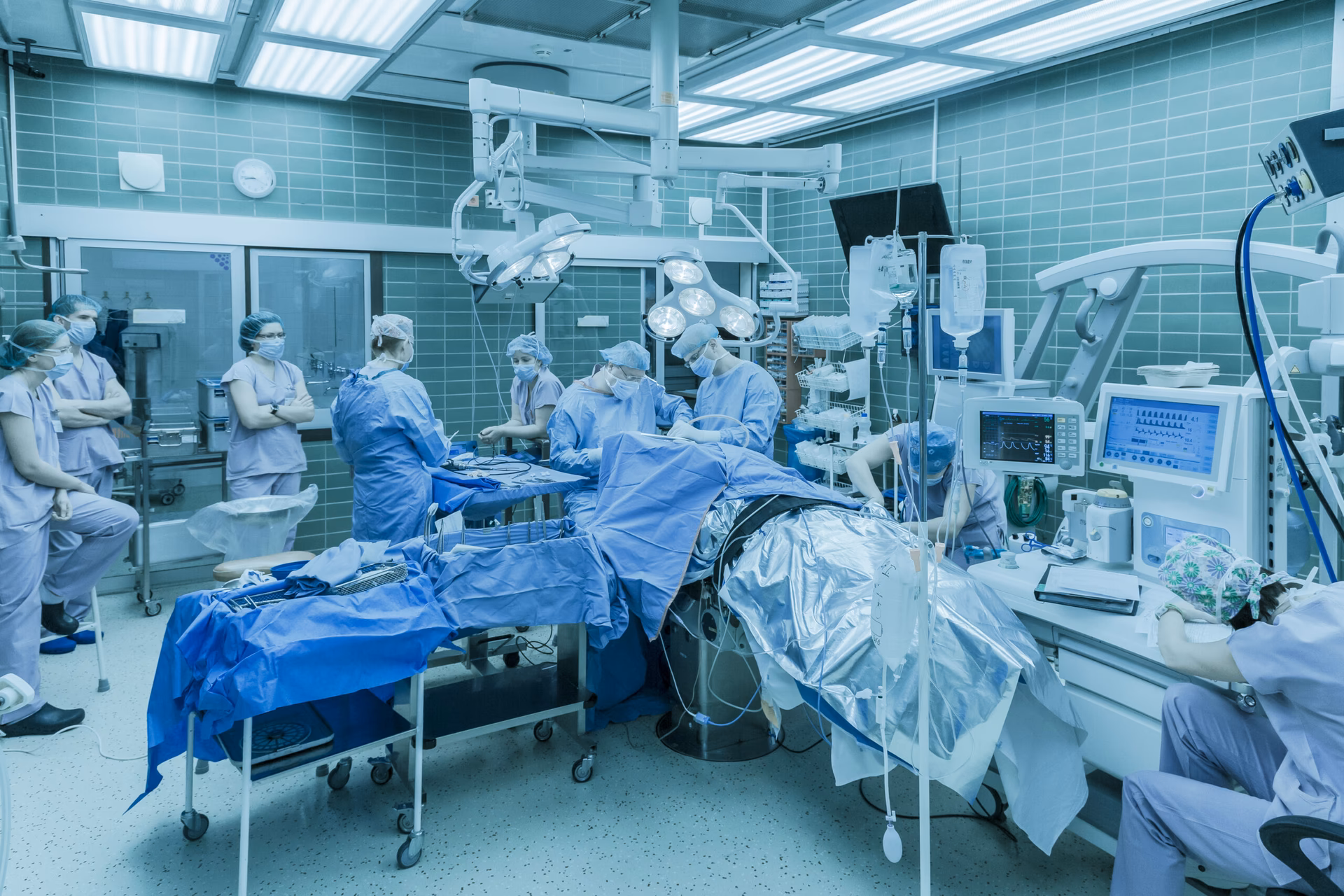 Why is organizing the operating room important?