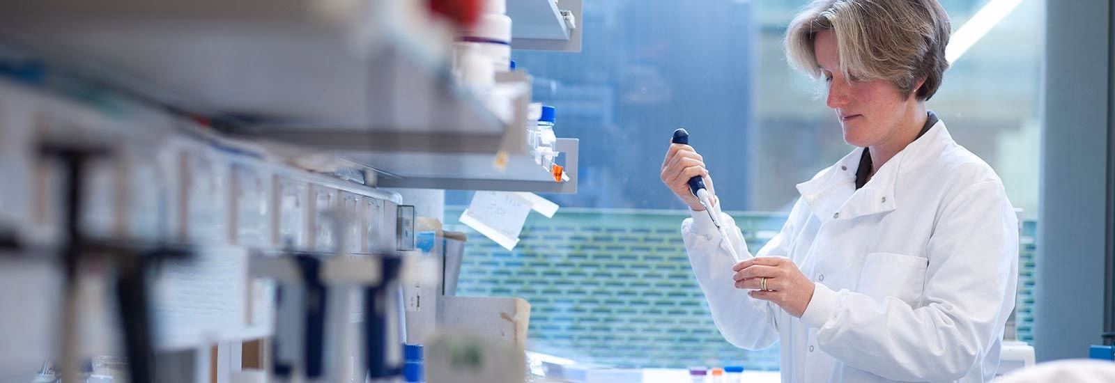 Is Oxford a good school for medical & health subjects?