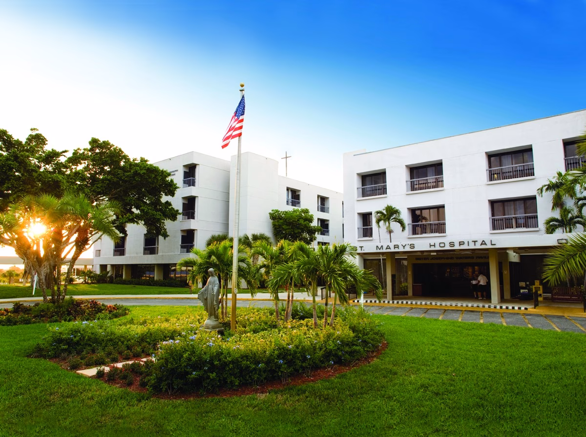 What are the best hospitals in West Palm Beach?