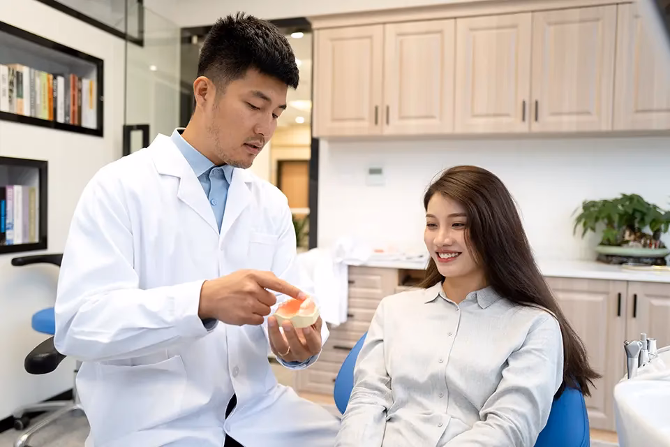 How far is Pantai Hospital Penang from Georgetown?