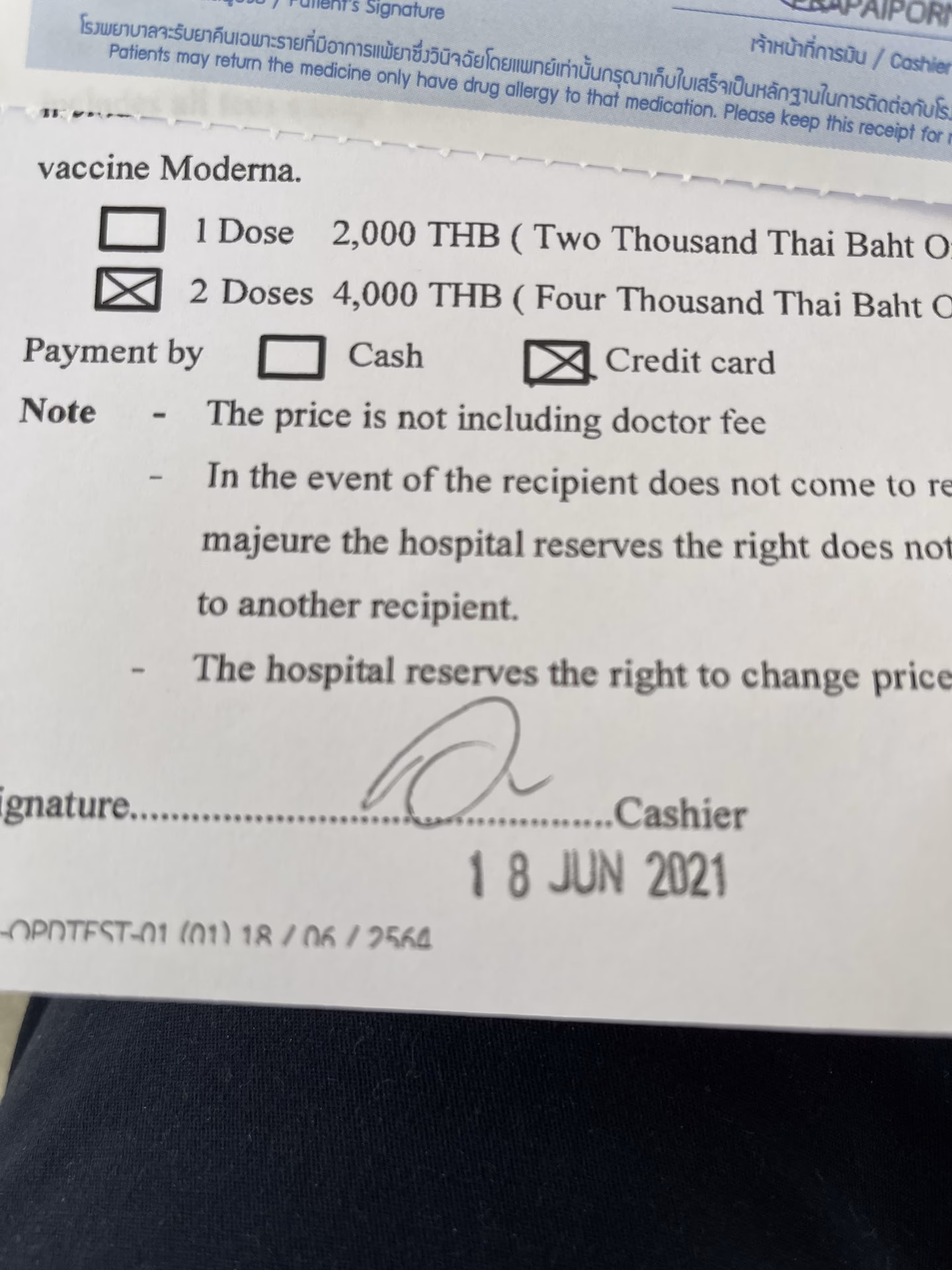 Who accredits Pattaya Memorial Hospital?