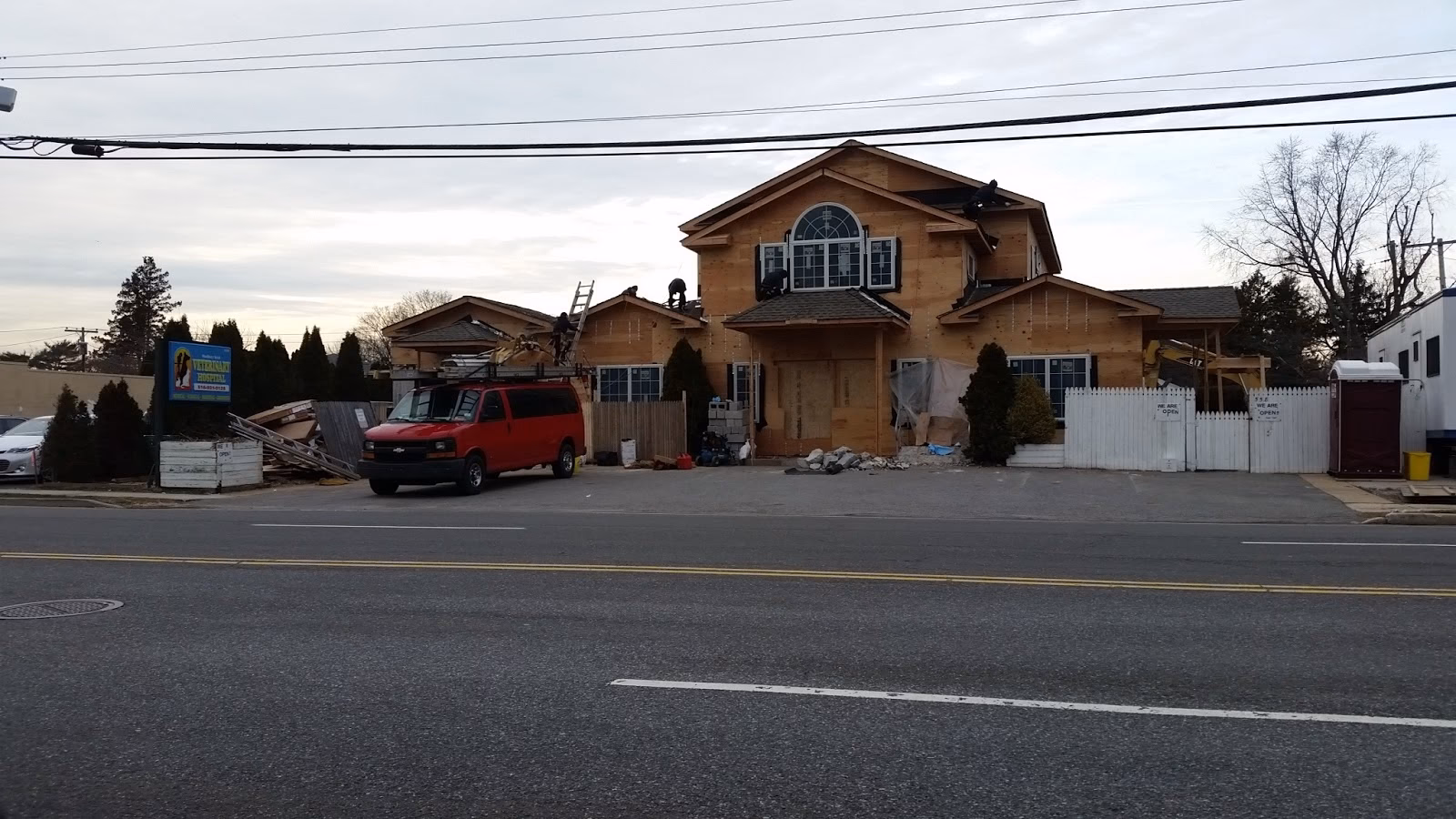 Where is Plainview Hospital?