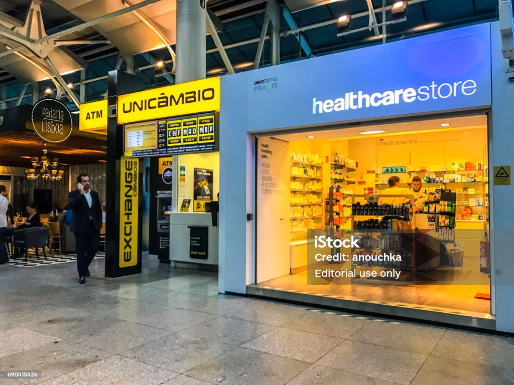 What is a good pharmacy in Lisbon?