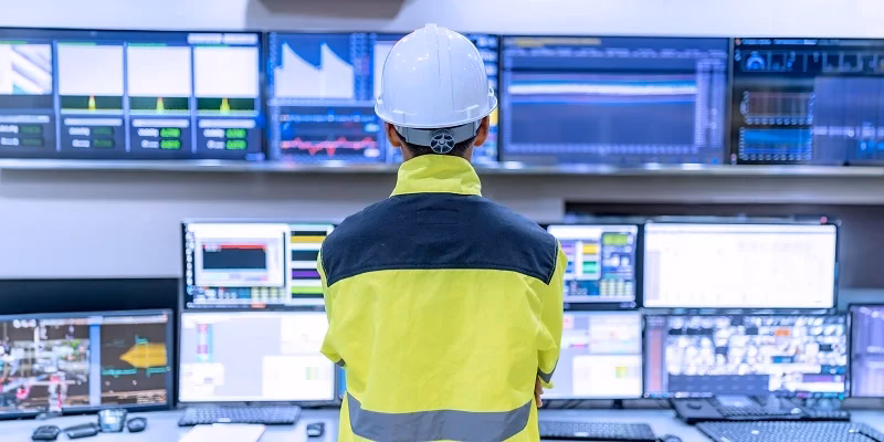 Which arithmetic operator is used in Python?