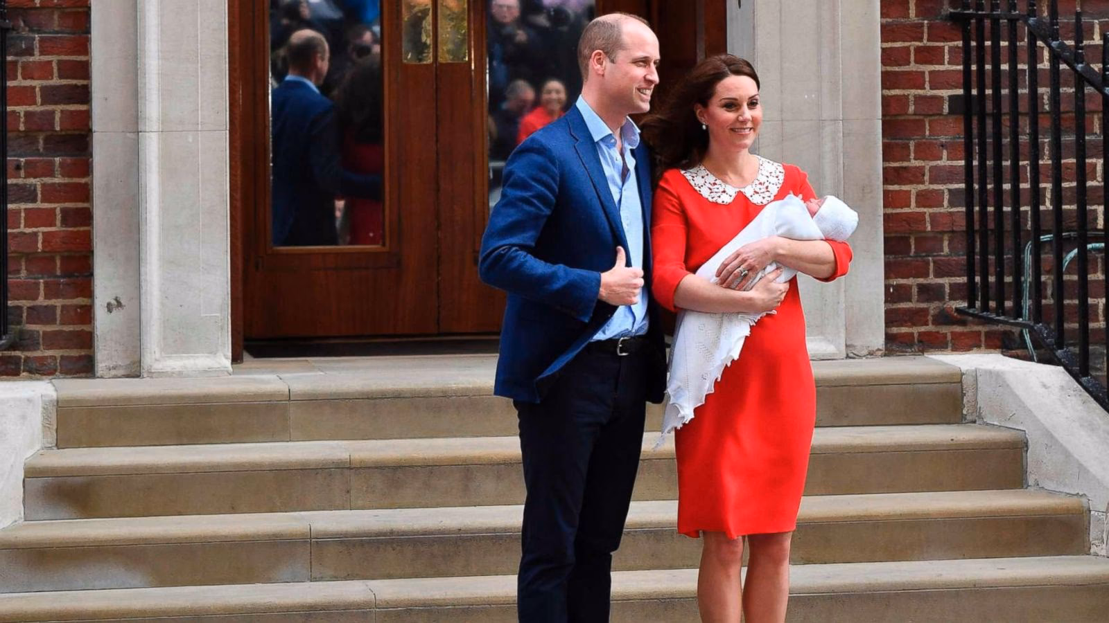 What happened to Kate Middleton after abdominal surgery?