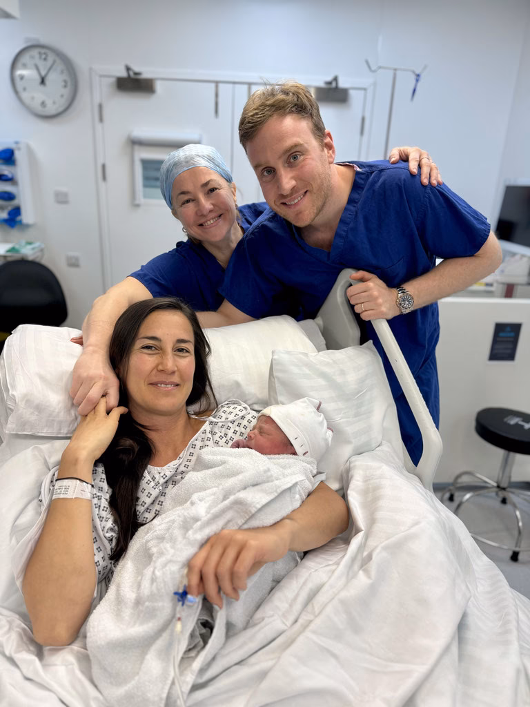 Can I give birth in a private maternity hospital in London?