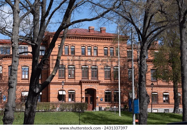 Who is Sophiahemmet hospital?