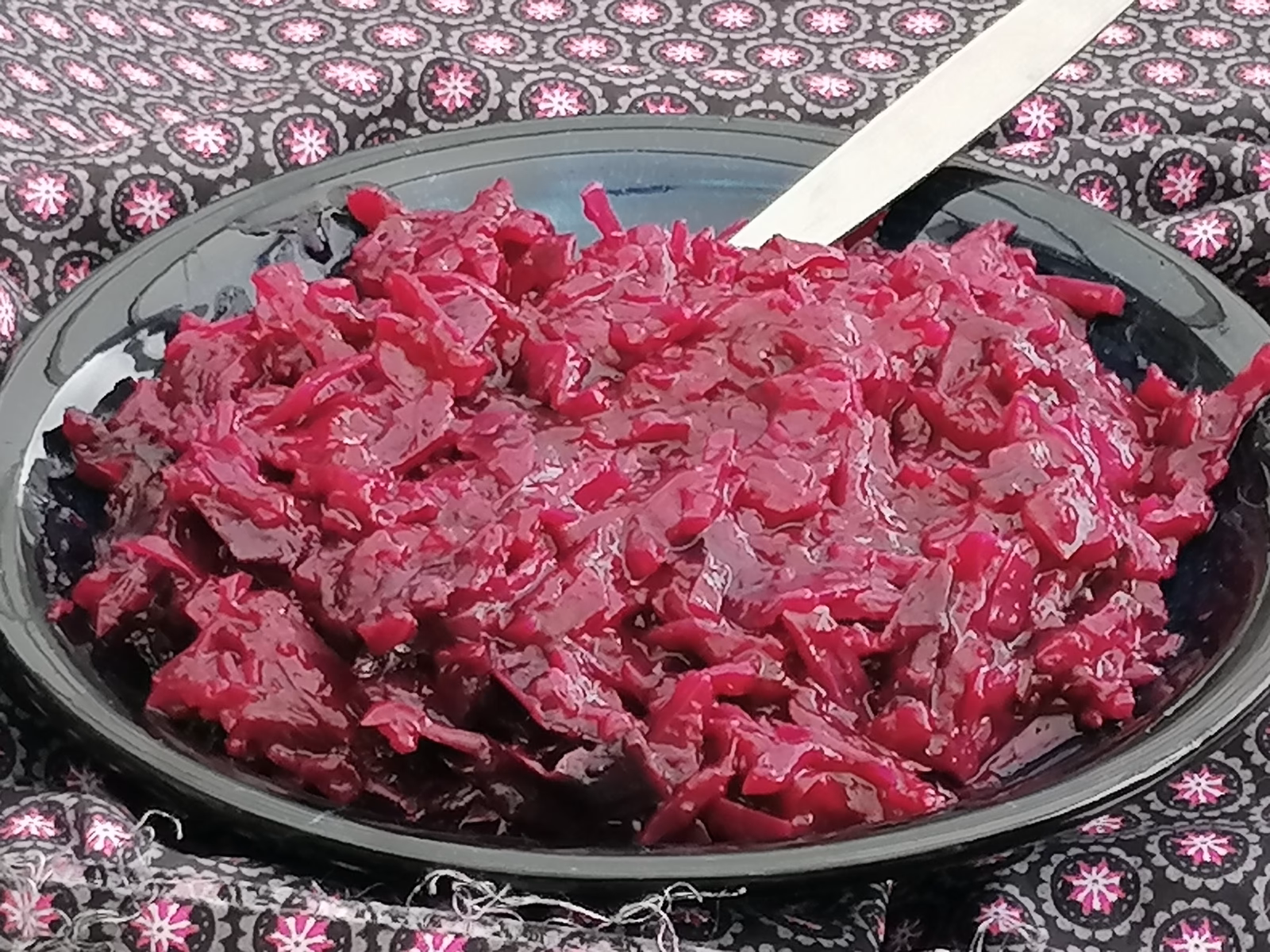 Hoe maak je een rode kool met appeltjes?