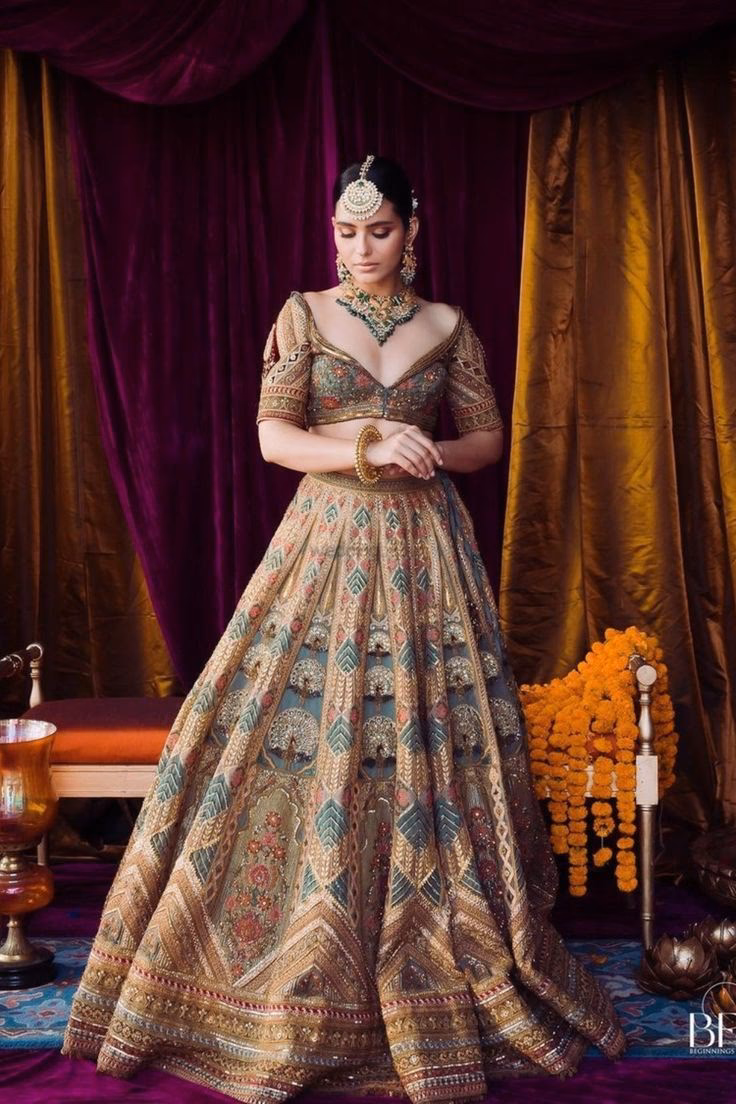 What is a silk reception lehengas?