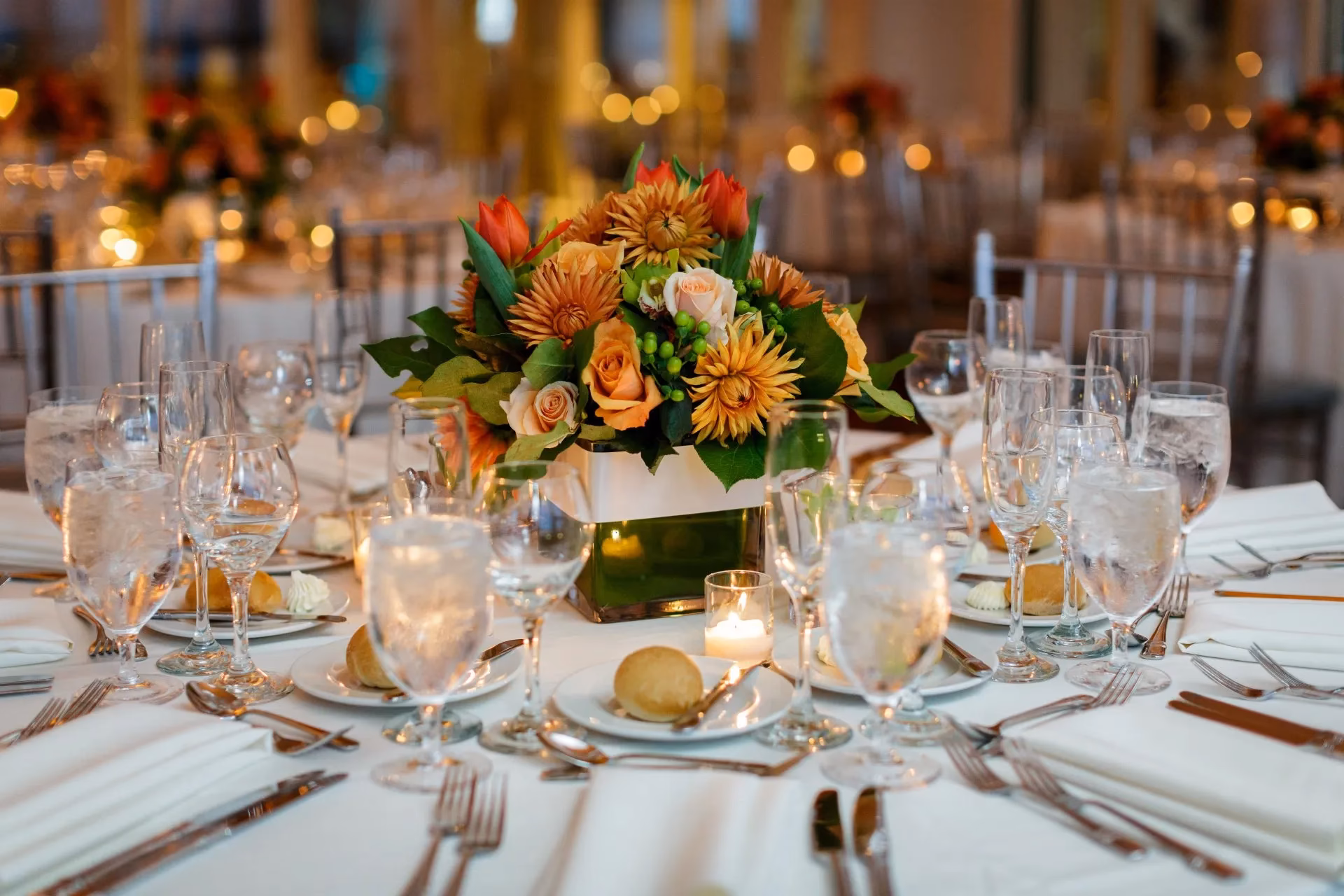 How many wedding centerpiece ideas are there?