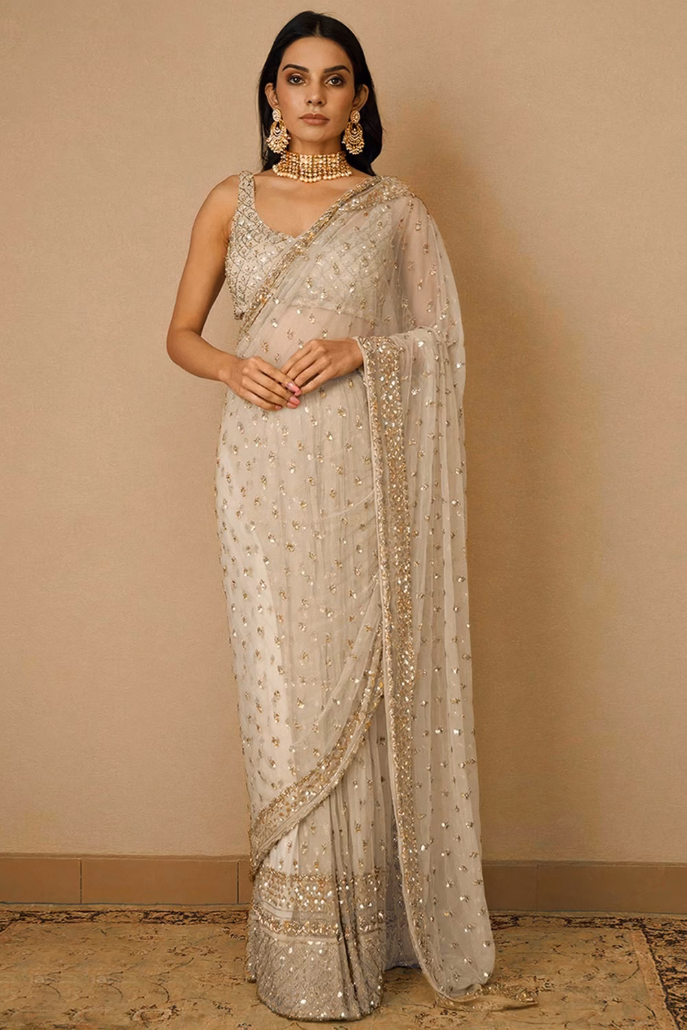 What is a wedding reception saree?