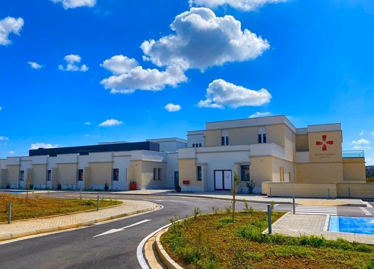 Where is Saint James Capua hospital?