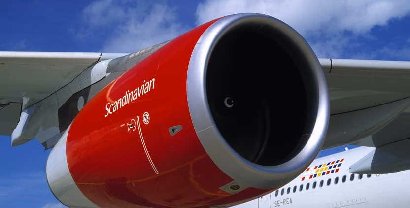 How many airports does SAS fly from?