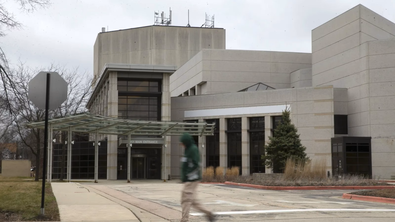 How do I contact Advocate Sherman Hospital?