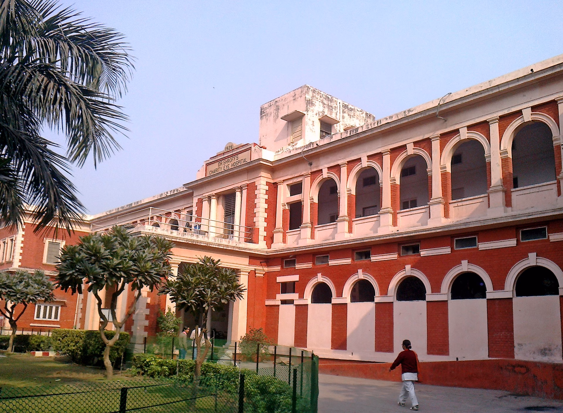 What do you think of Dr Shroff's Charity Eye Hospital?