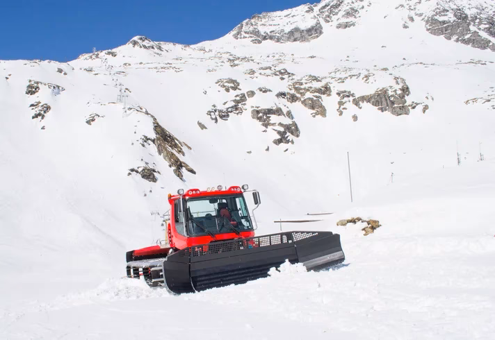 What does a snowcat technician do?
