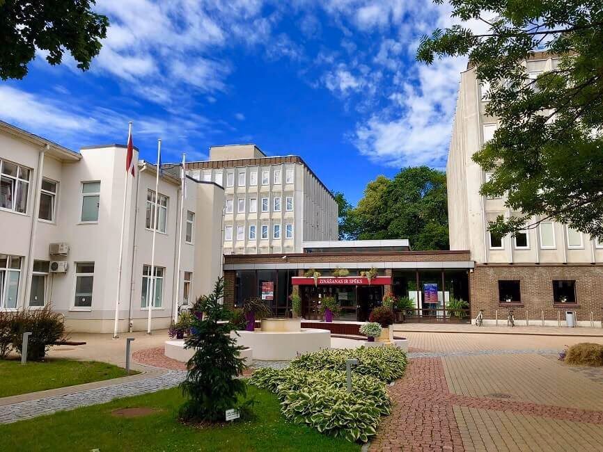 How much does it cost to study medicine in Latvia?