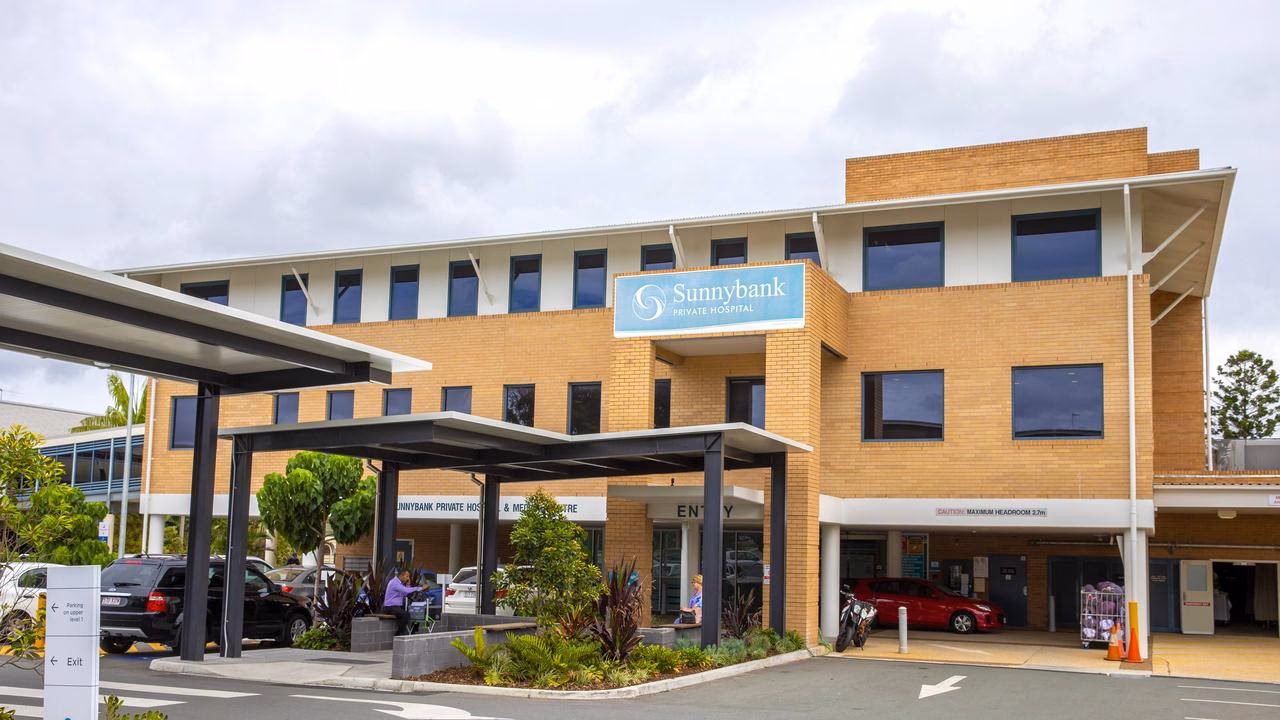 What services does Sunnybank hospital offer?