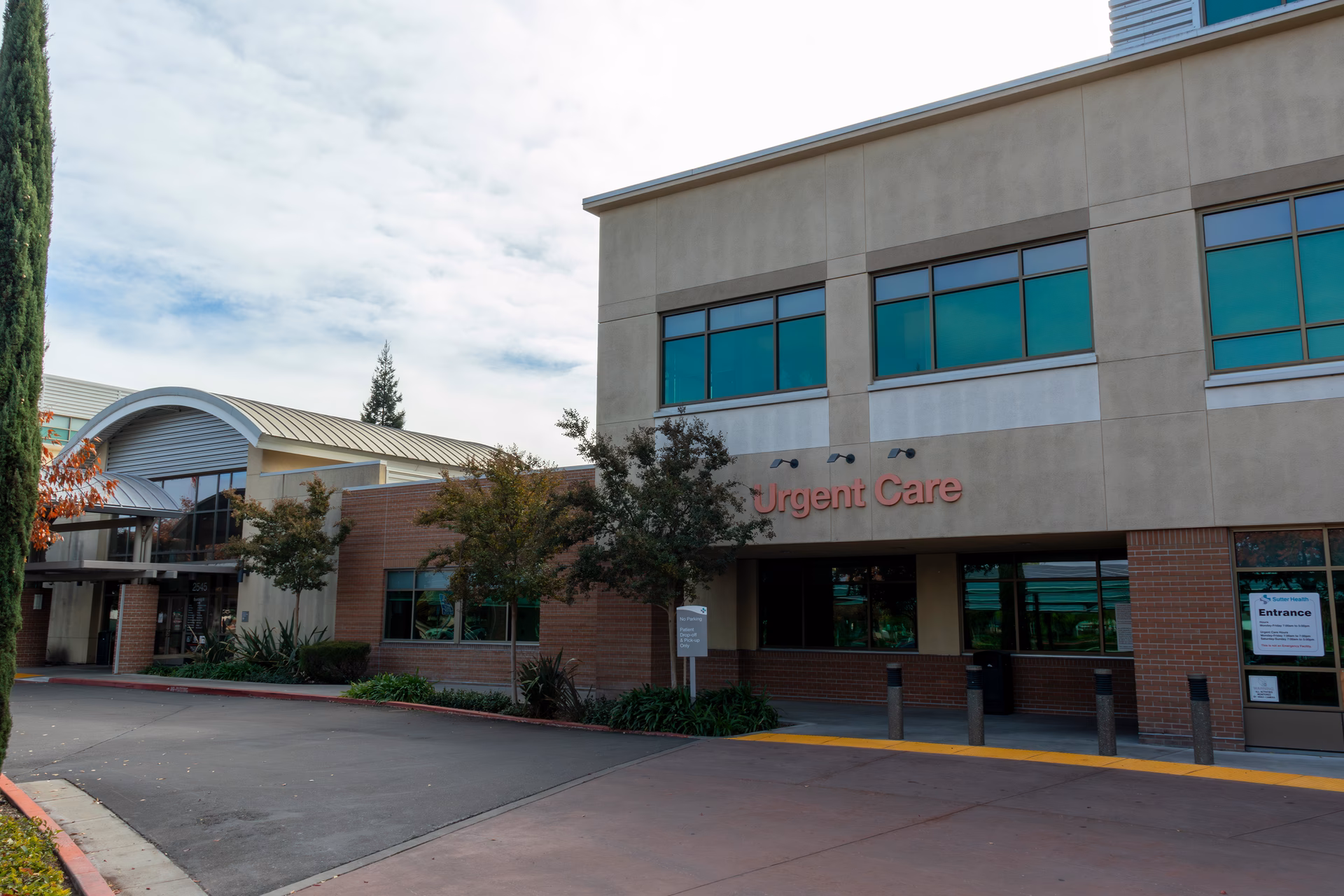 What services does Stockton Medical Plaza offer?