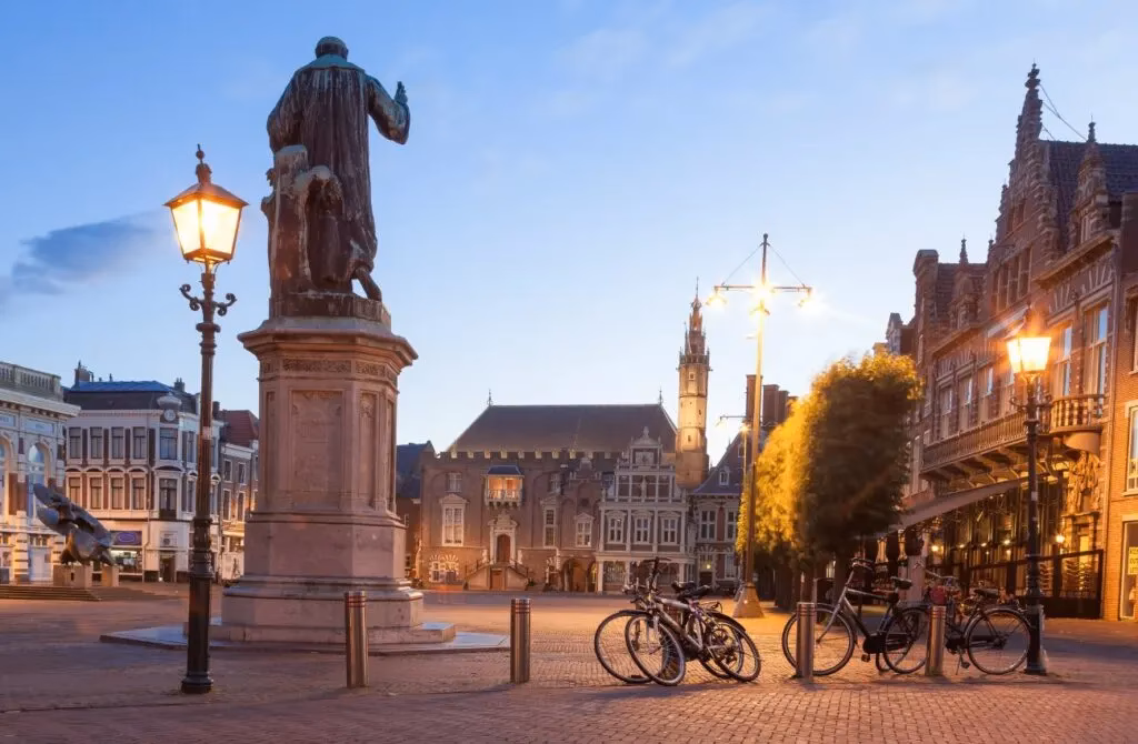 Why should you choose a tour operator company in Netherlands?