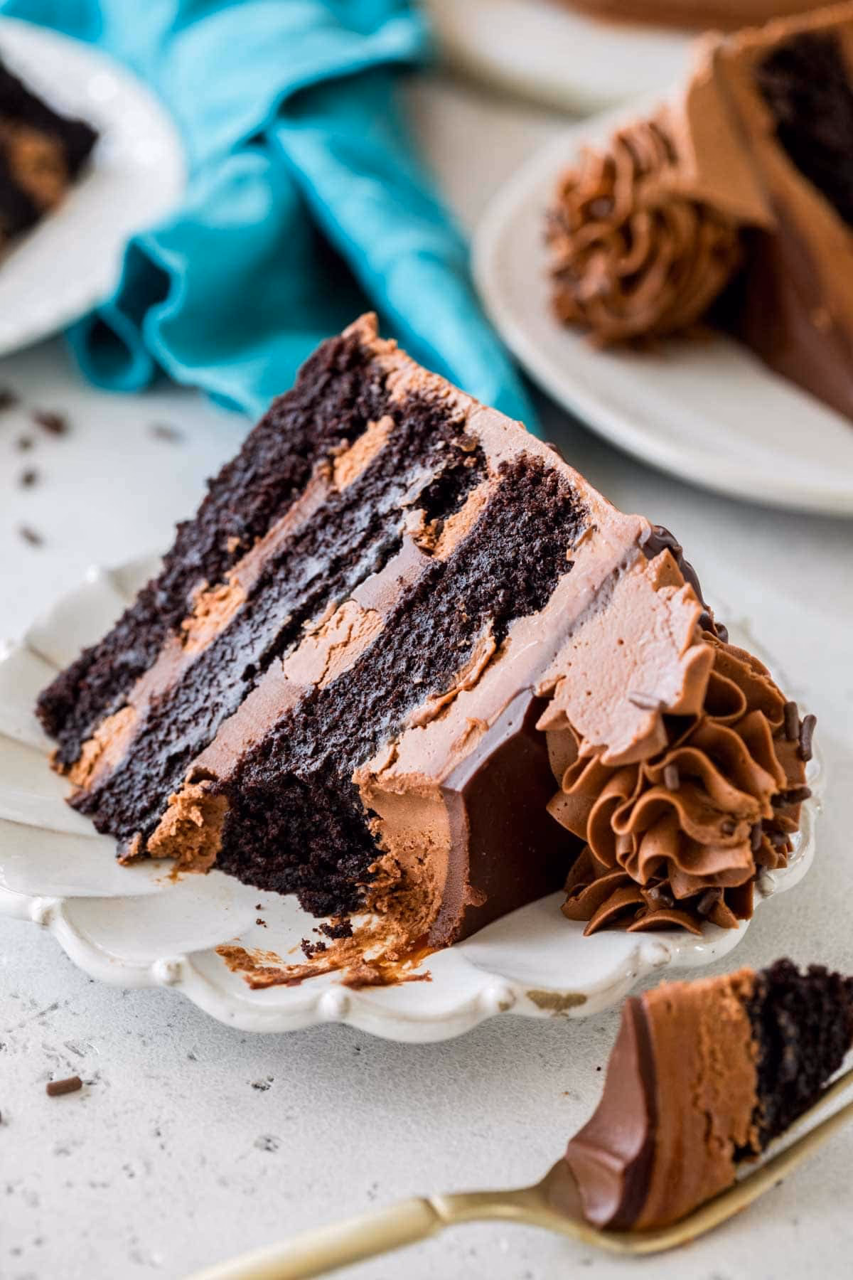How do you put together a triple chocolate cake?