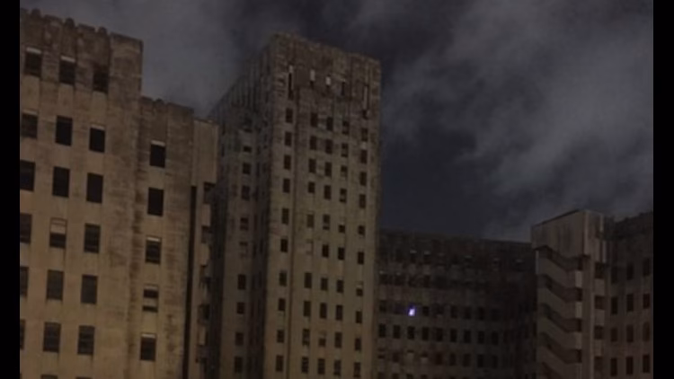 How many times did a 50-year-old woman go to the emergency room?