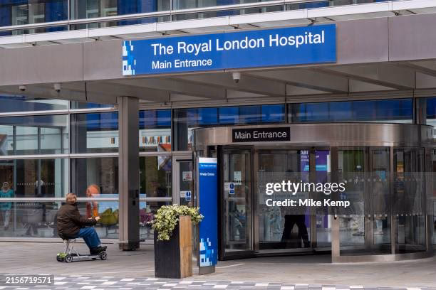 Which NHS hospitals are in England?