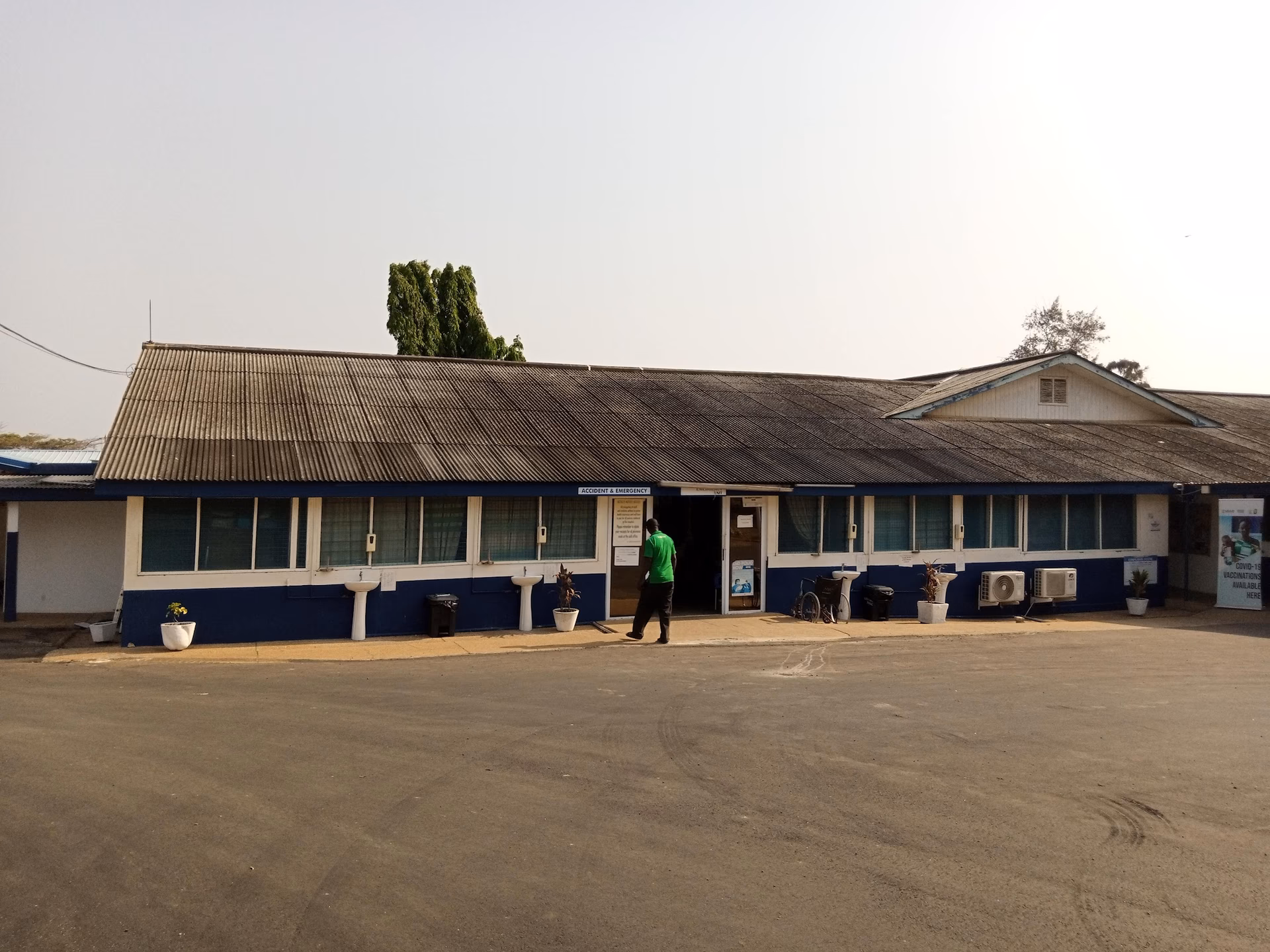 What is the address of the Universities of Ghana Office?