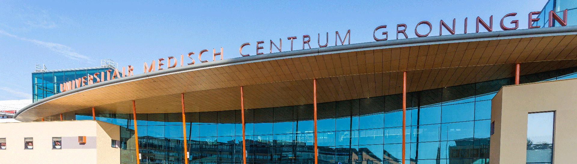 What language is the medical degree programme in Groningen?