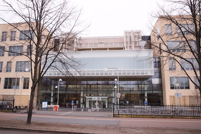 What is the oldest university hospital in Sweden?
