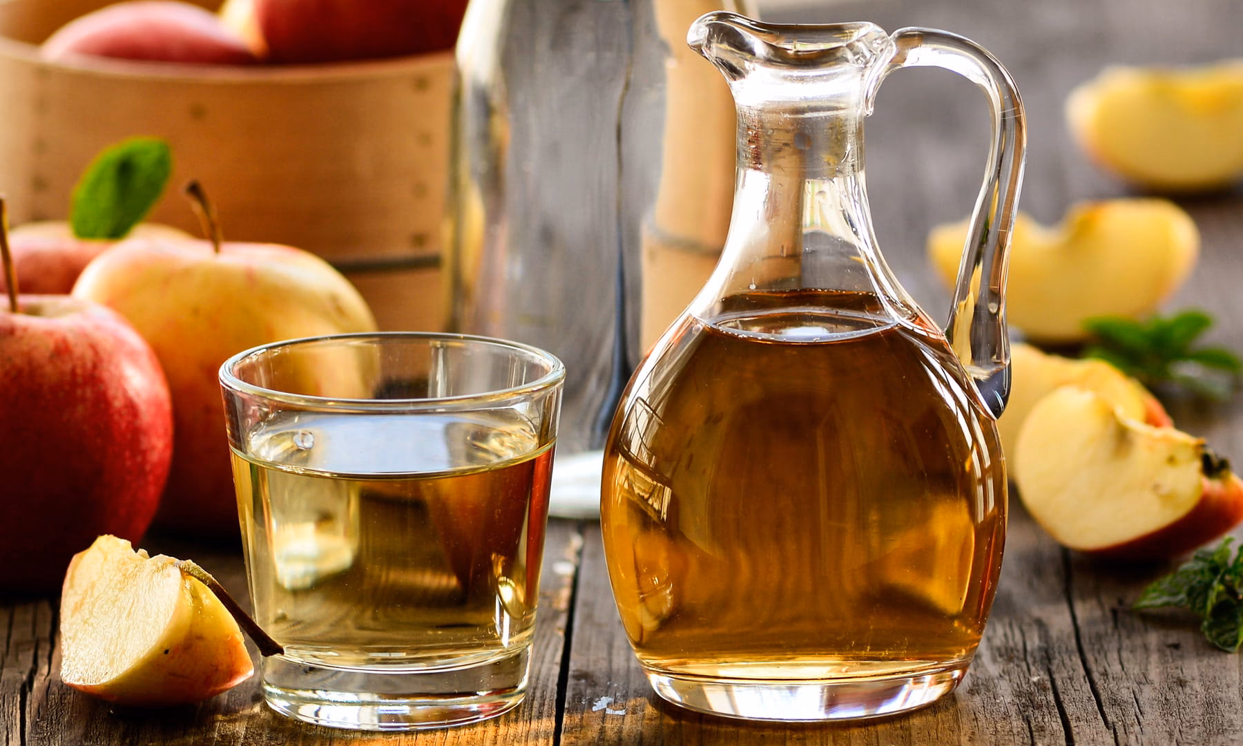 Why is vinegar used as folk medicine?