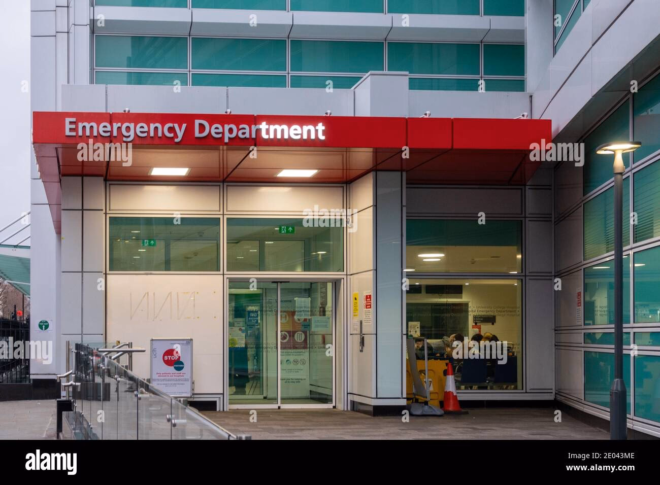 Who can visit the urgent care centre at London Bridge Hospital?