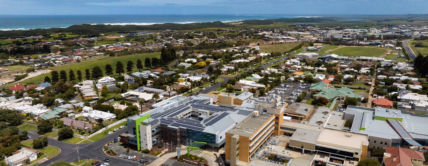 Where can I get Cancer Care in Warrnambool?