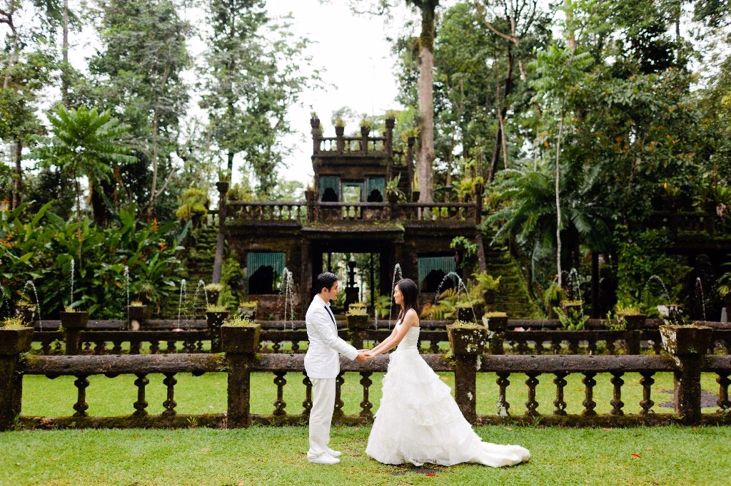 What is the best wedding venue in Cairns?