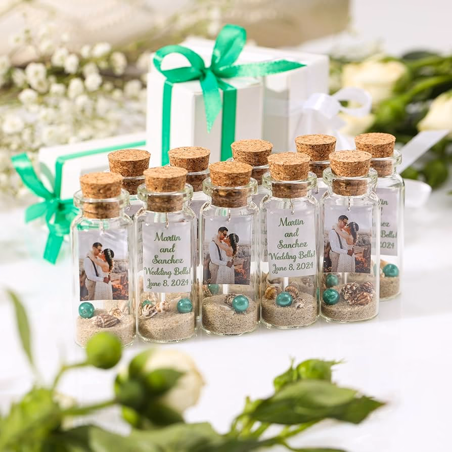 What are the best wedding favors for a small wedding?