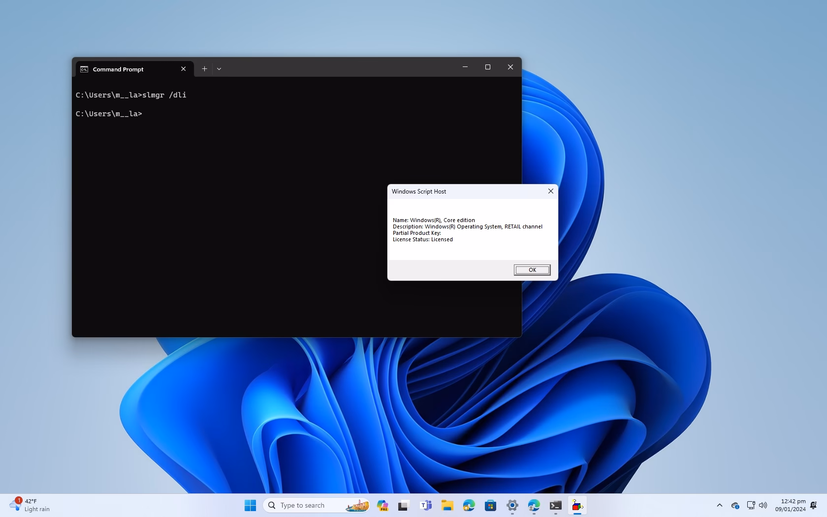 What is a Windows 11 retail license?